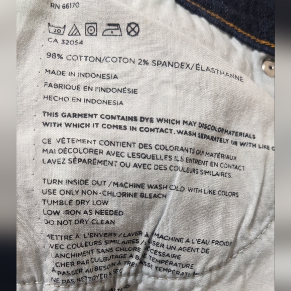 ⭐ BOGO BDG drainpipe high rise jeans - Picture 8 of 9